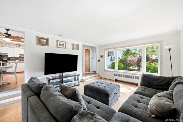 117 Bryan Avenue, Amityville, NY 11701