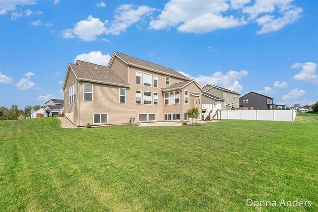 1936 Red Barn Drive, Hudsonville, MI 49426