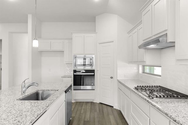 717 Clifton Drive, Anna, TX 75409