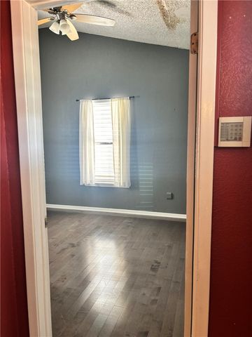 606 Collingswood Dr, Corpus Christi, TX 78412