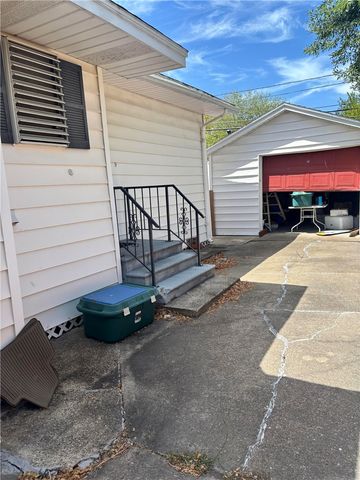 606 Collingswood Dr, Corpus Christi, TX 78412