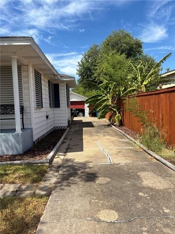 606 Collingswood Dr, Corpus Christi, TX 78412
