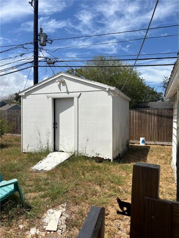 606 Collingswood Dr, Corpus Christi, TX 78412