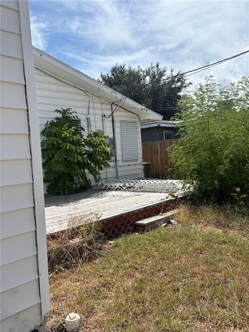606 Collingswood Dr, Corpus Christi, TX 78412