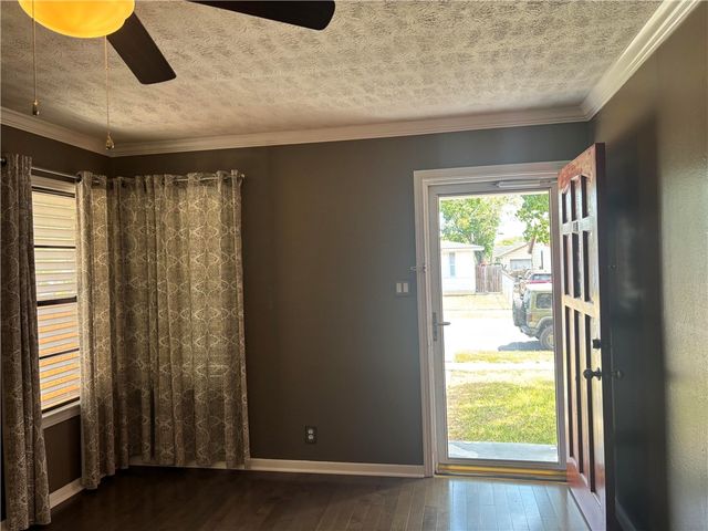 606 Collingswood Dr, Corpus Christi, TX 78412
