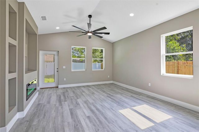 231 E LAFAYETTE STREET, Winter Garden, FL 34787