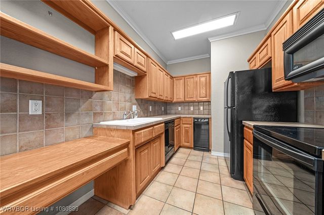 2808 May Branch Pt, Fort Smith, AR 72903