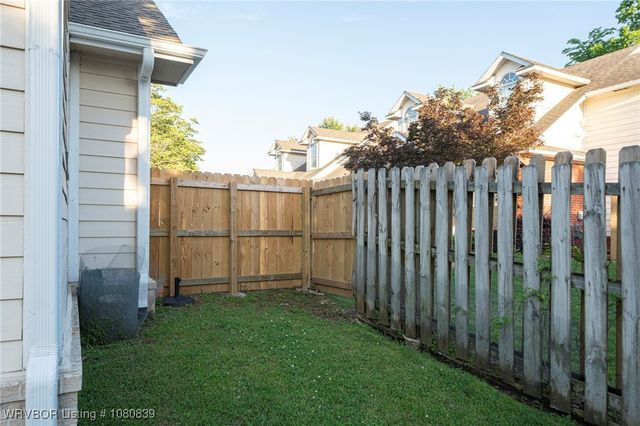 2808 May Branch Pt, Fort Smith, AR 72903