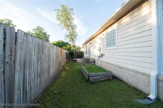 2808 May Branch Pt, Fort Smith, AR 72903