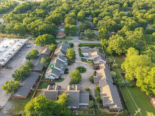 2808 May Branch Pt, Fort Smith, AR 72903