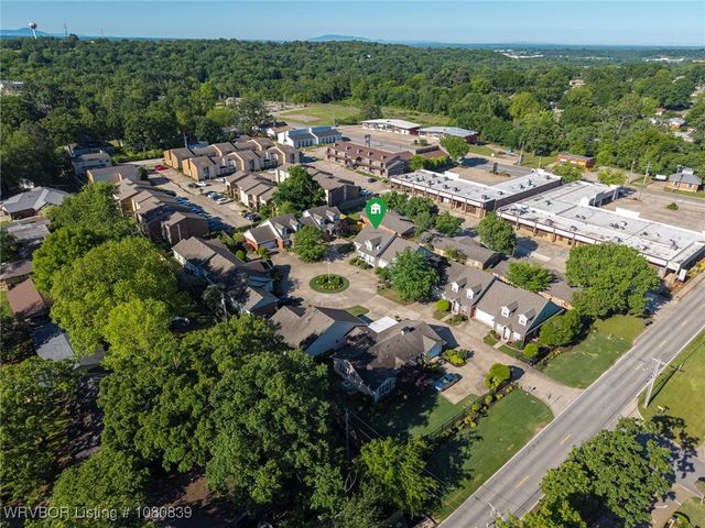 2808 May Branch Pt, Fort Smith, AR 72903