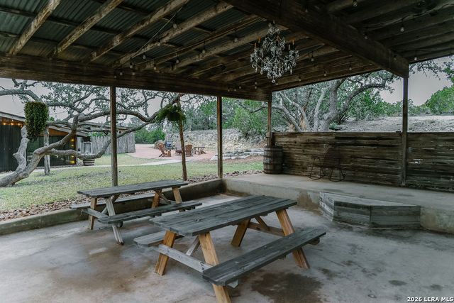 4664 rocky, Blanco, TX 78606