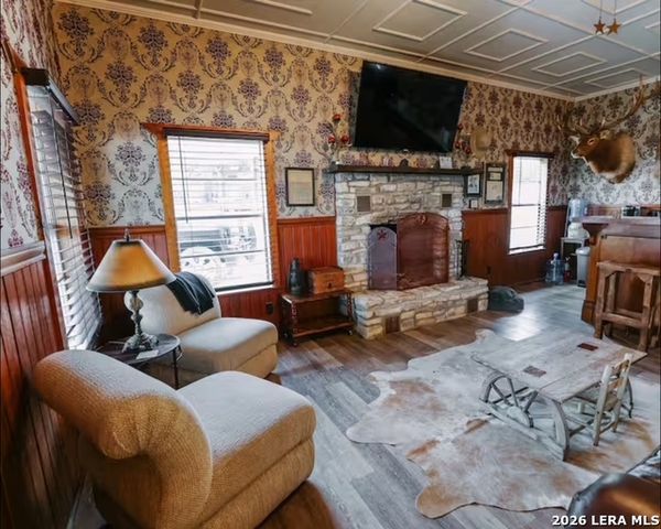 4664 rocky, Blanco, TX 78606