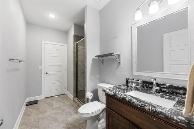 7874 Howe Circle, Prairie Village, KS 66208