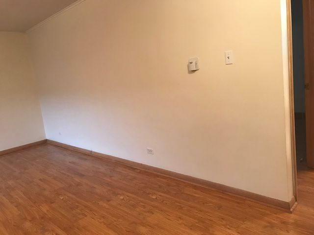 1425 W Touhy Avenue 103, Park Ridge, IL 60068