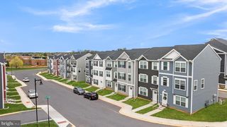 1201 WALNUT BOTTOM RD #1014, Carlisle, PA 17015