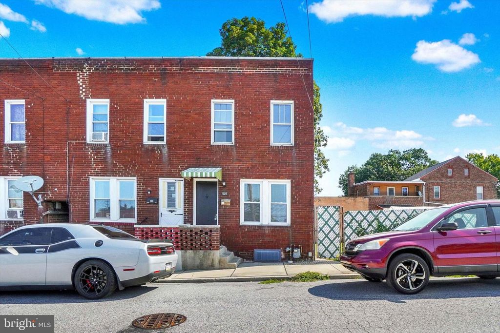 125 STANLEY PL, York, PA 17403