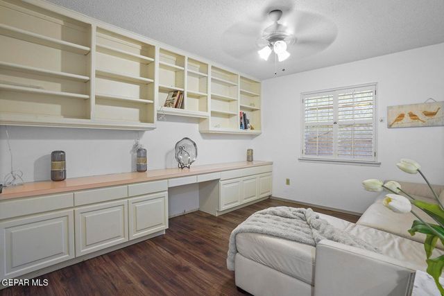 4800 N Stanton Street 55, El Paso, TX 79902