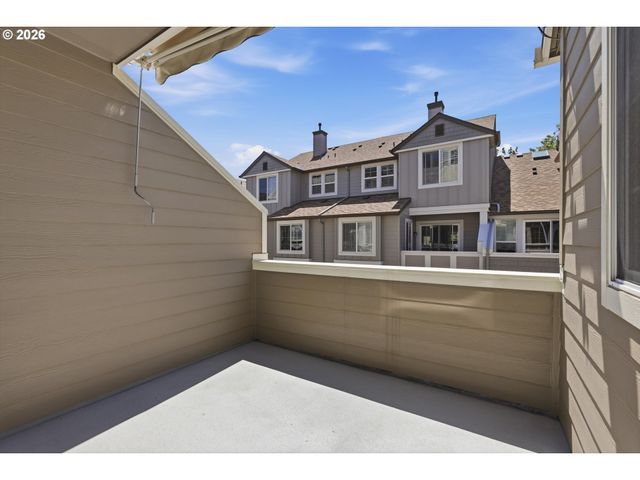 1528 Ne 65TH Ave, Hillsboro, OR 97124