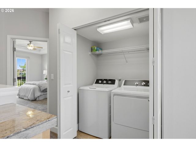 1528 Ne 65TH Ave, Hillsboro, OR 97124