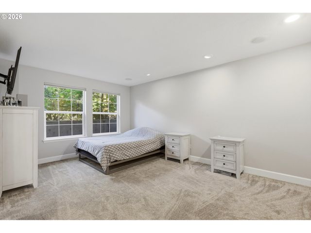 1528 Ne 65TH Ave, Hillsboro, OR 97124