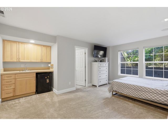 1528 Ne 65TH Ave, Hillsboro, OR 97124