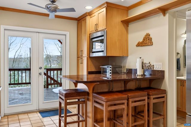 102 SLATE PL, Charlottesville, VA 22902