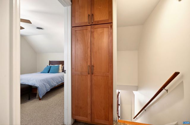 102 SLATE PL, Charlottesville, VA 22902