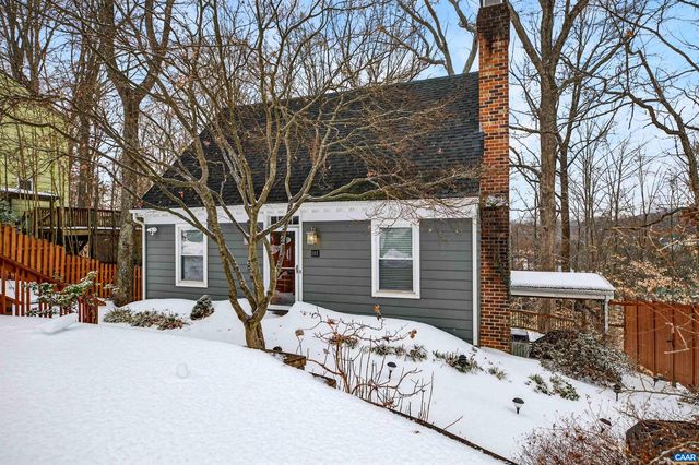 102 SLATE PL, Charlottesville, VA 22902