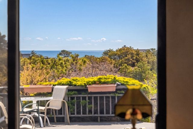 7 Turnstone Road, Truro, MA 02652