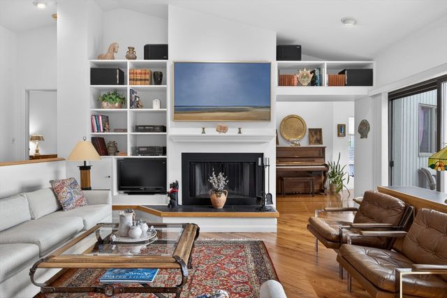 7 Turnstone Road, Truro, MA 02652