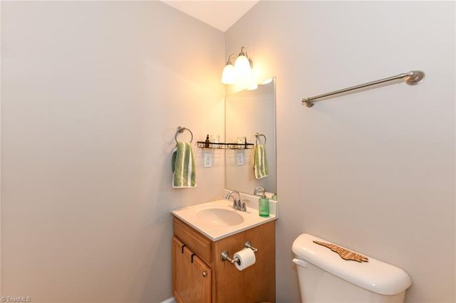 308 Tanner Court, Kernersville, NC 27284