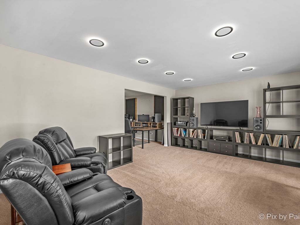 556 Westminster Place, Mundelein, IL 60060 — photo 3