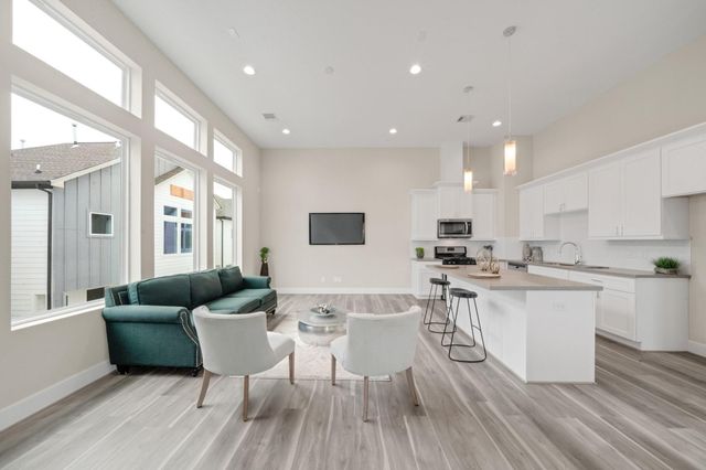 2504 W Tidwell Road C, Houston, TX 77091