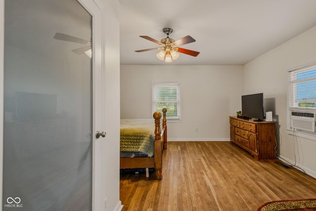 12852 1st Street, Columbus, IN 47203