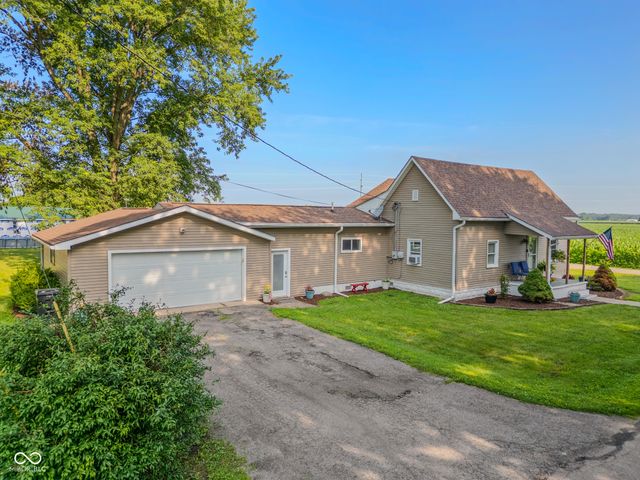 12852 1st Street, Columbus, IN 47203