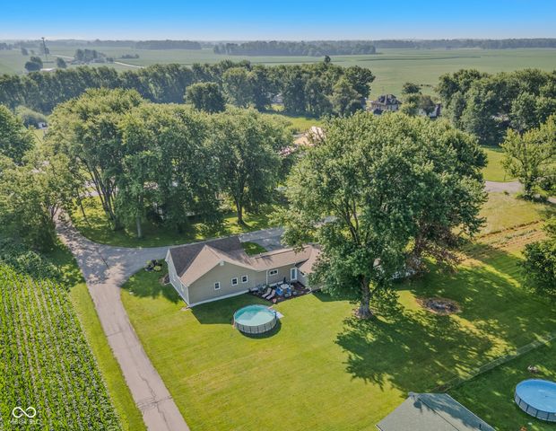 12852 1st Street, Columbus, IN 47203