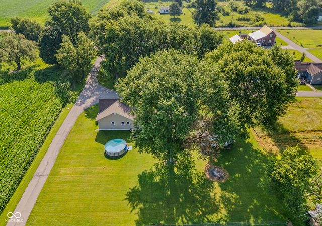 12852 1st Street, Columbus, IN 47203