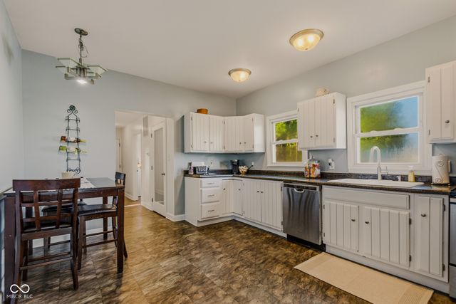 12852 1st Street, Columbus, IN 47203