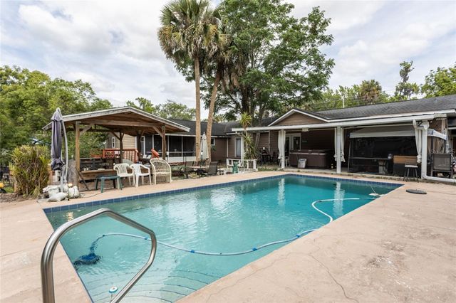 474 E UNIVERSITY AVENUE, Orange City, FL 32763