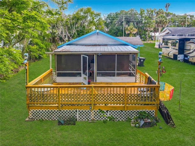 474 E UNIVERSITY AVENUE, Orange City, FL 32763