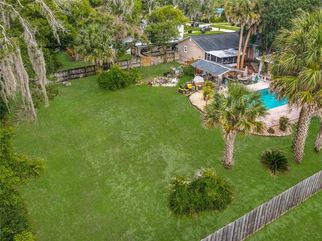 474 E UNIVERSITY AVENUE, Orange City, FL 32763