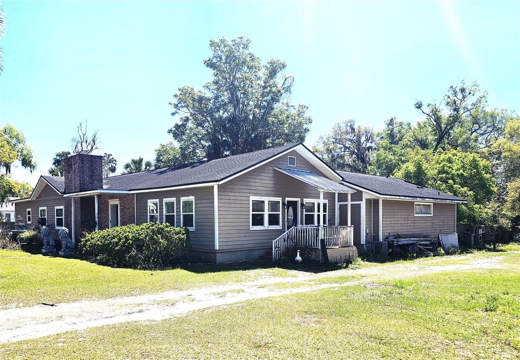 474 E UNIVERSITY AVENUE, Orange City, FL 32763