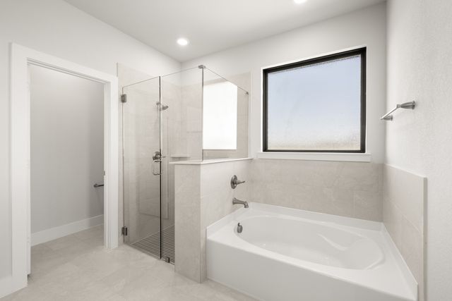 2431 Oak Knoll Drive, Palmer, TX 75152