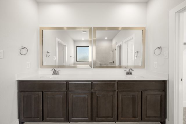 2431 Oak Knoll Drive, Palmer, TX 75152