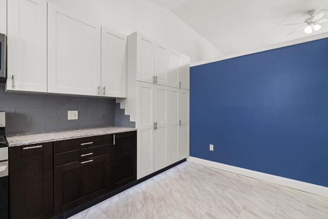 308 Concord Drive, Oregon, WI 53575