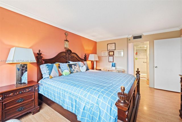 900 Saint Charles Pl 419, Pembroke Pines, FL 33026