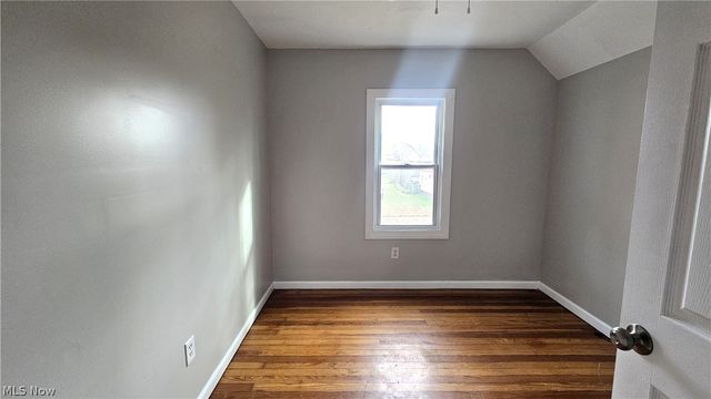 2110 W 85th Street, Cleveland, OH 44102