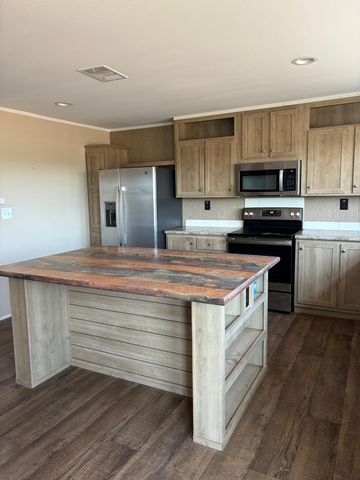 2416 Farm-to-market Road 2662, Bronte, TX 76933