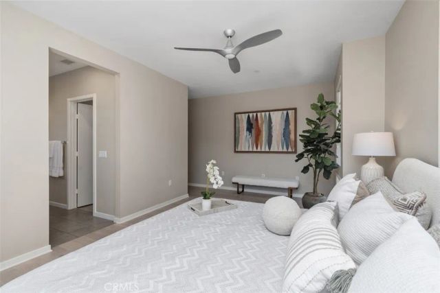 1529 Greenwich Way, Costa Mesa, CA 92627